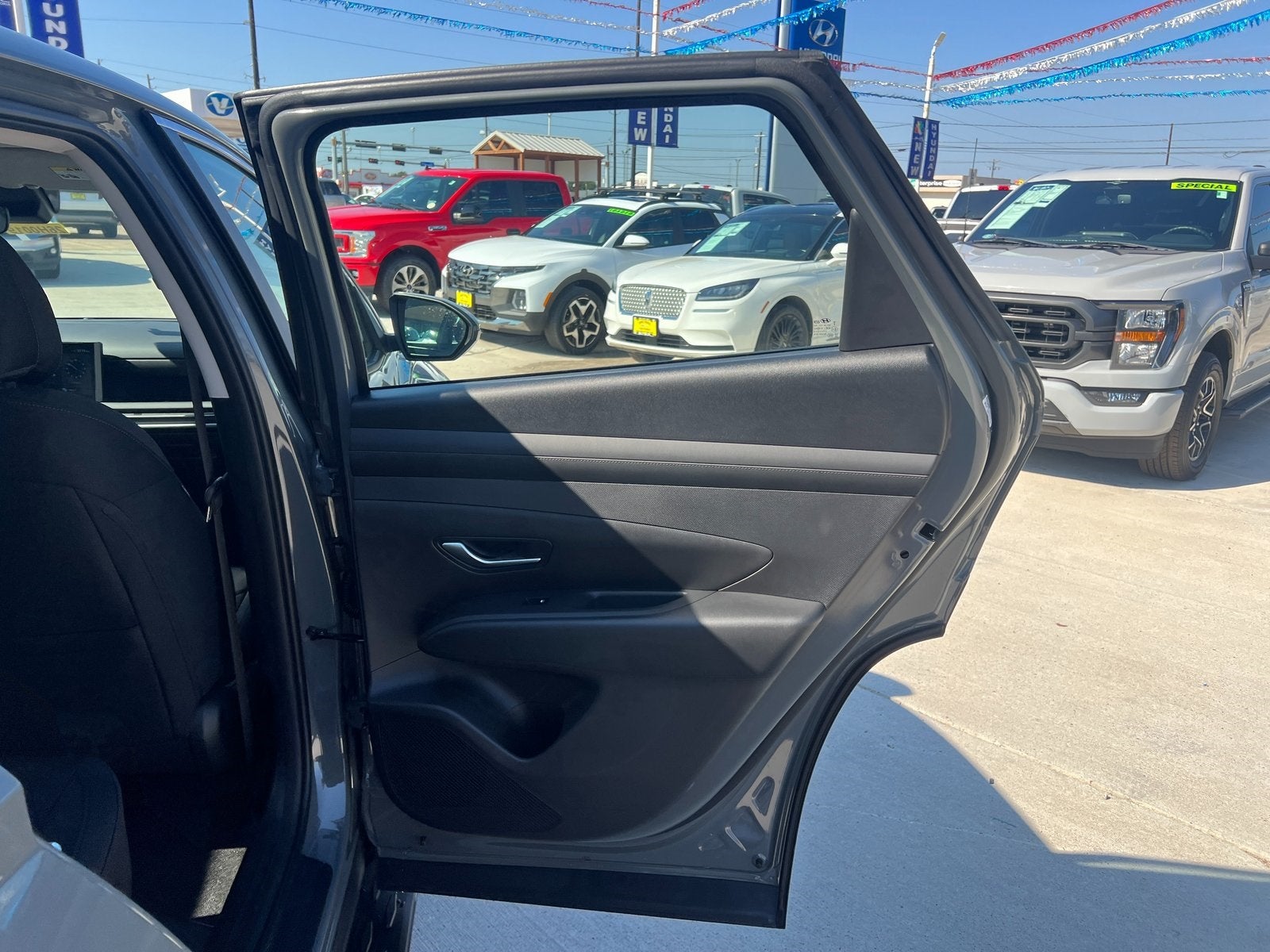 2026 Hyundai TUCSON SE FWD