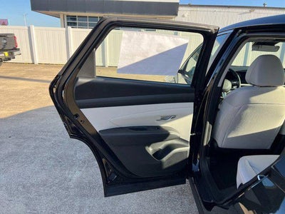 2026 Hyundai TUCSON SE FWD