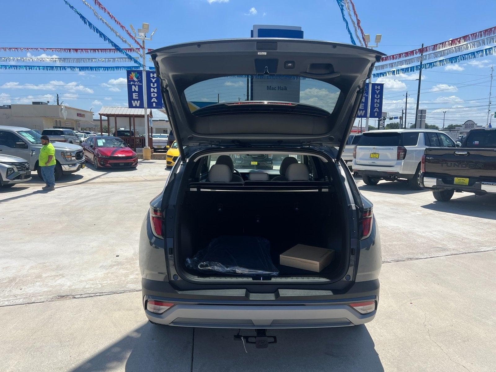 2026 Hyundai TUCSON SEL FWD