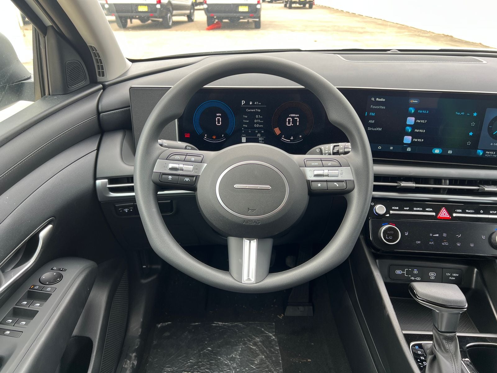 2026 Hyundai TUCSON SEL FWD