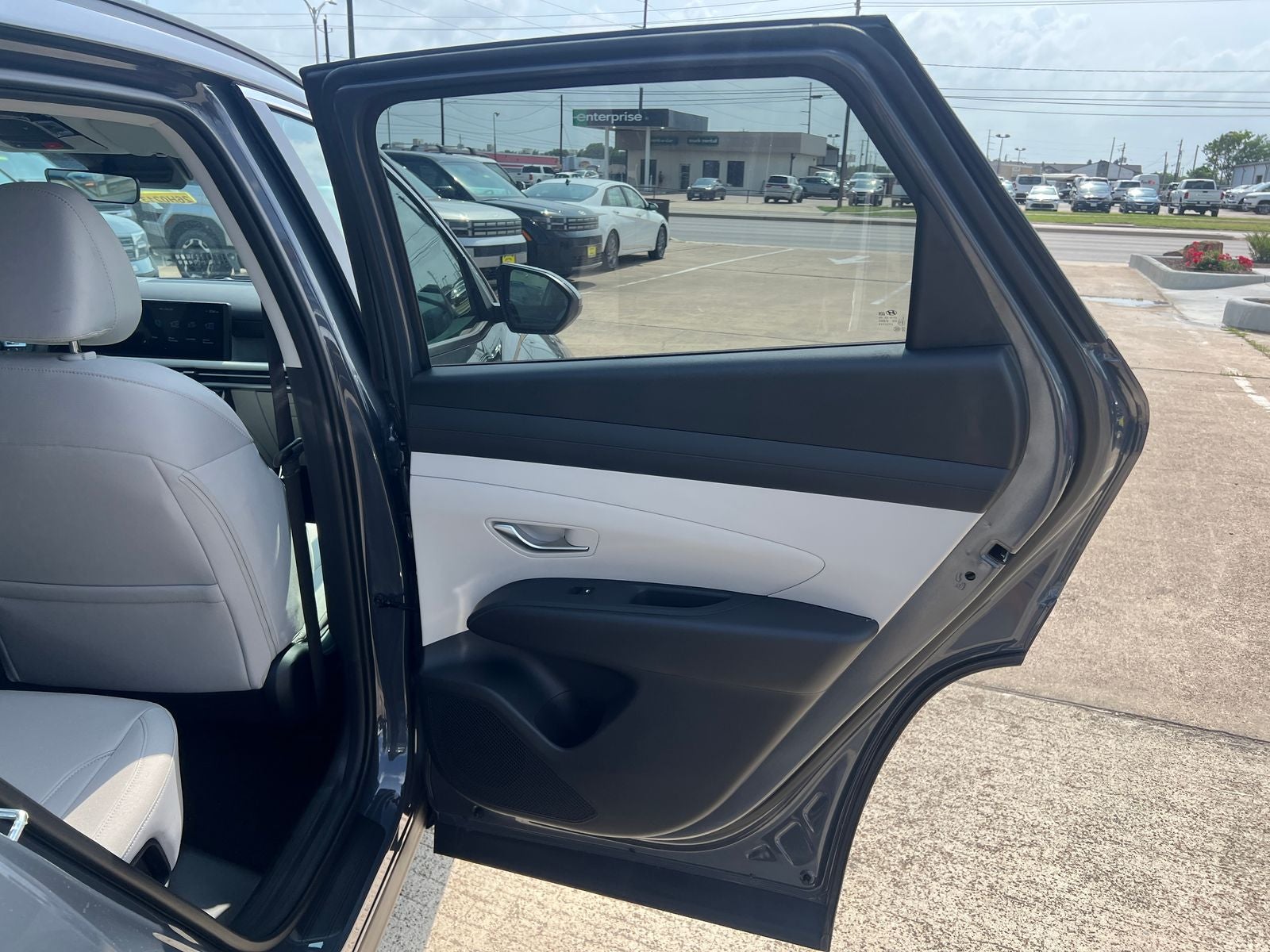2026 Hyundai TUCSON SEL FWD
