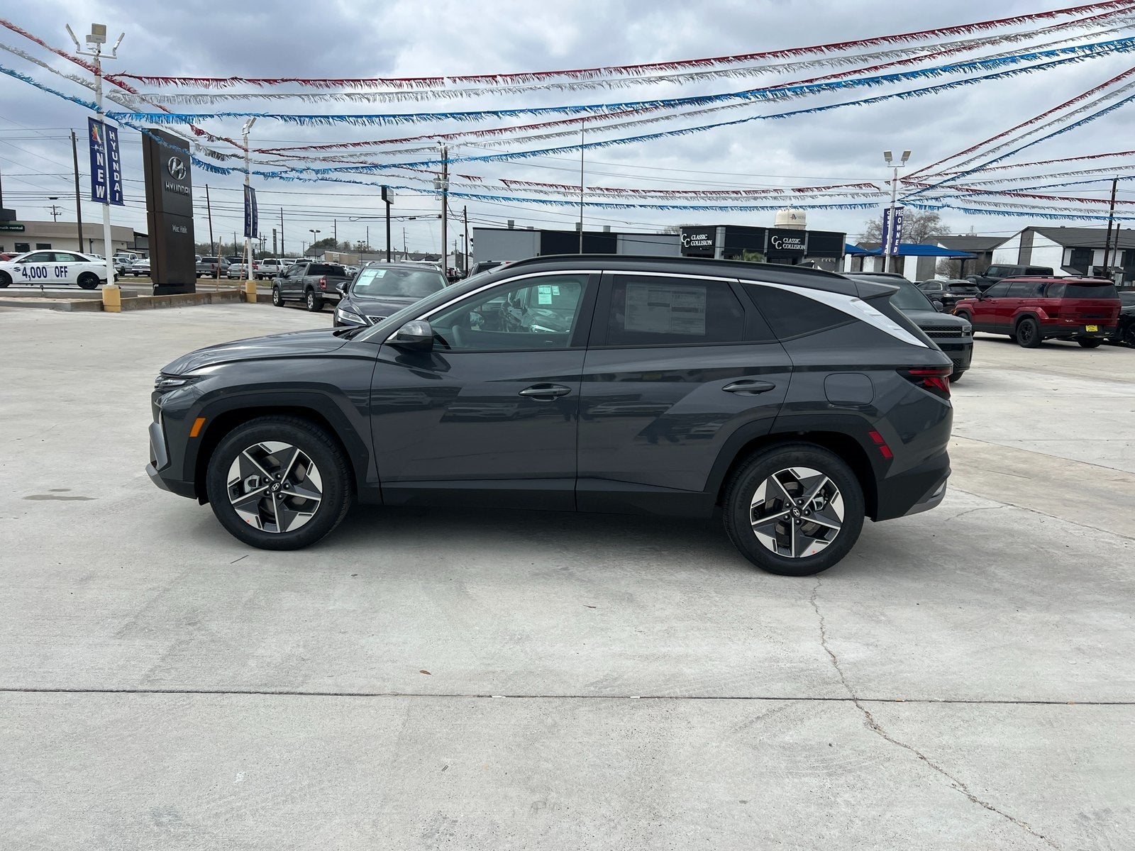 2026 Hyundai TUCSON SEL FWD