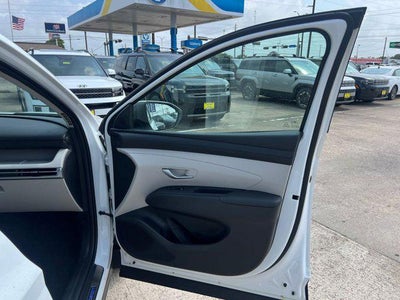 2026 Hyundai TUCSON SEL FWD