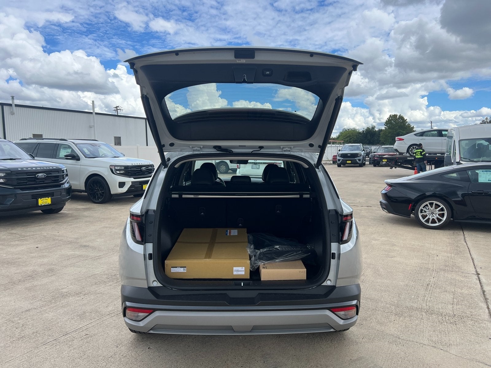 2026 Hyundai TUCSON SEL Premium FWD