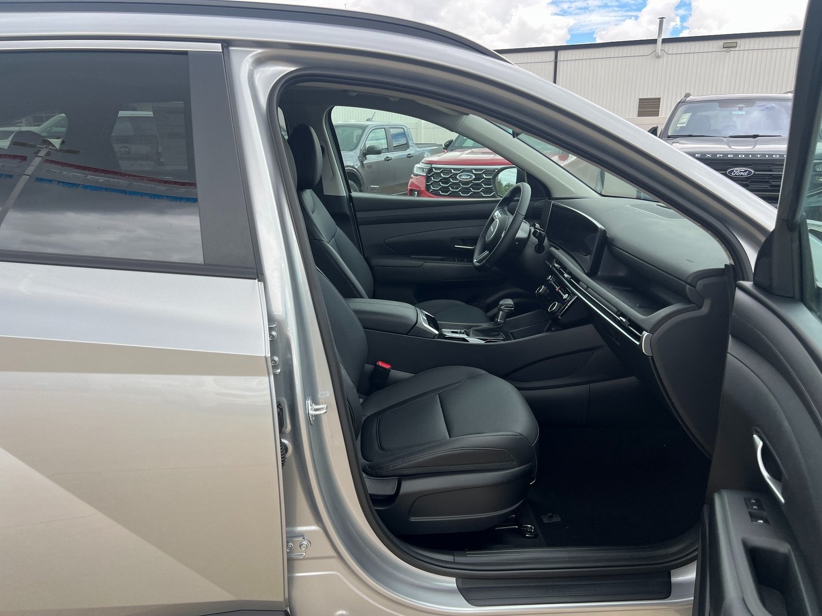 2026 Hyundai TUCSON SEL Premium FWD