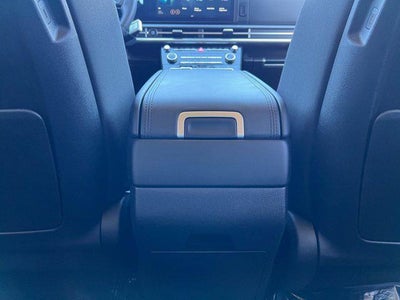 2025 Hyundai SANTA FE SE FWD