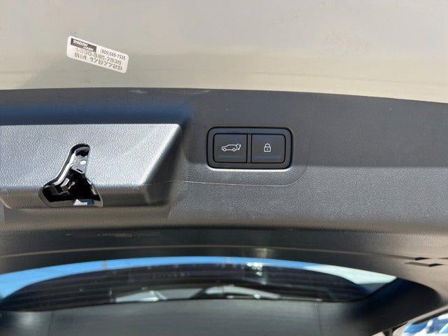 2025 Hyundai SANTA FE SE FWD