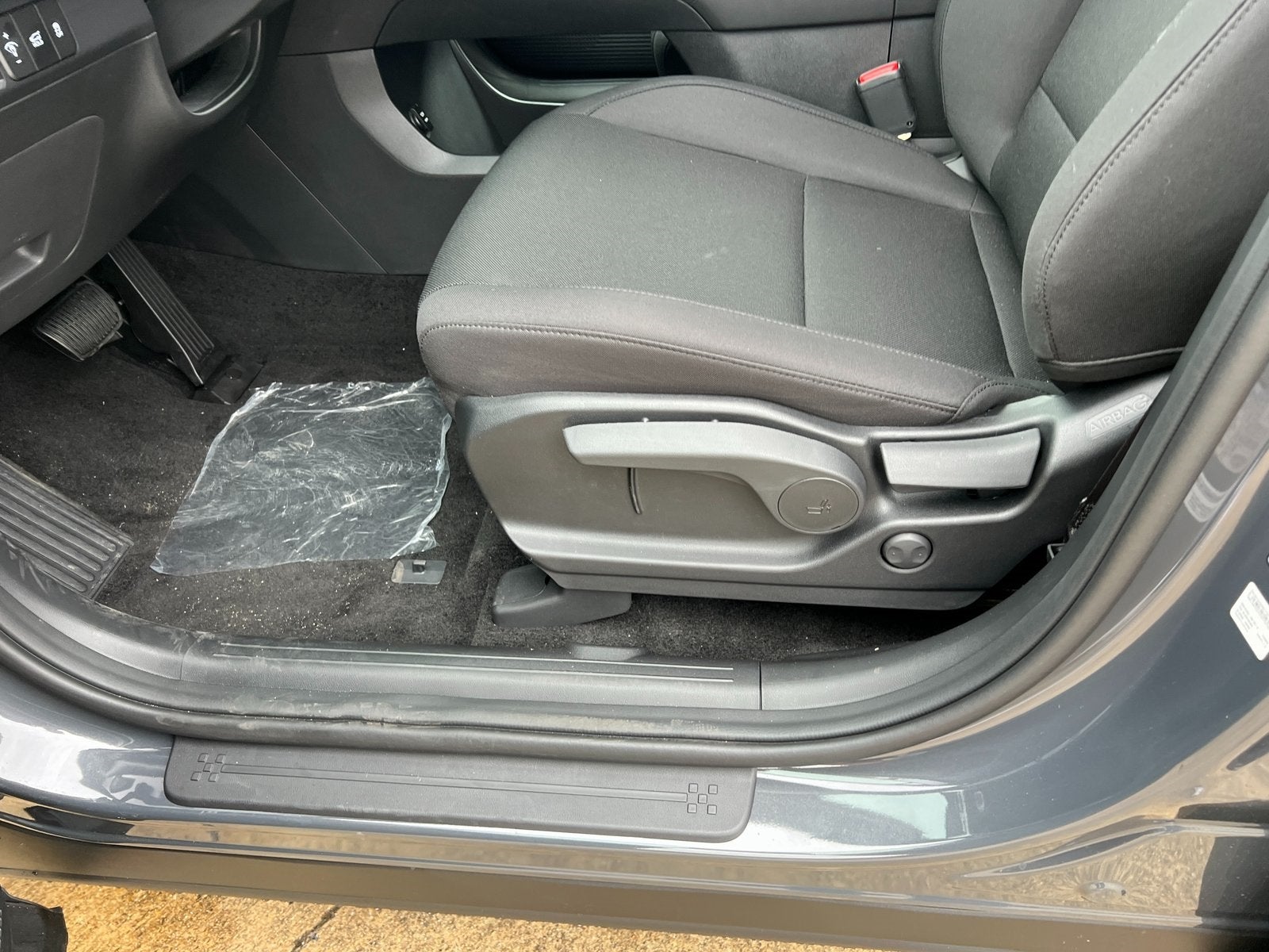 2026 Hyundai SANTA FE SE FWD