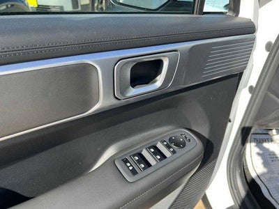 2025 Hyundai SANTA FE SEL FWD