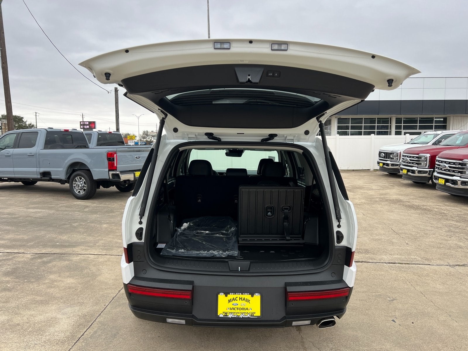 2026 Hyundai SANTA FE SEL FWD