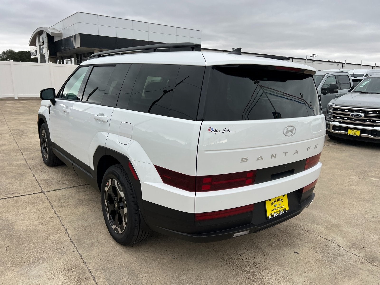 2026 Hyundai SANTA FE SEL FWD