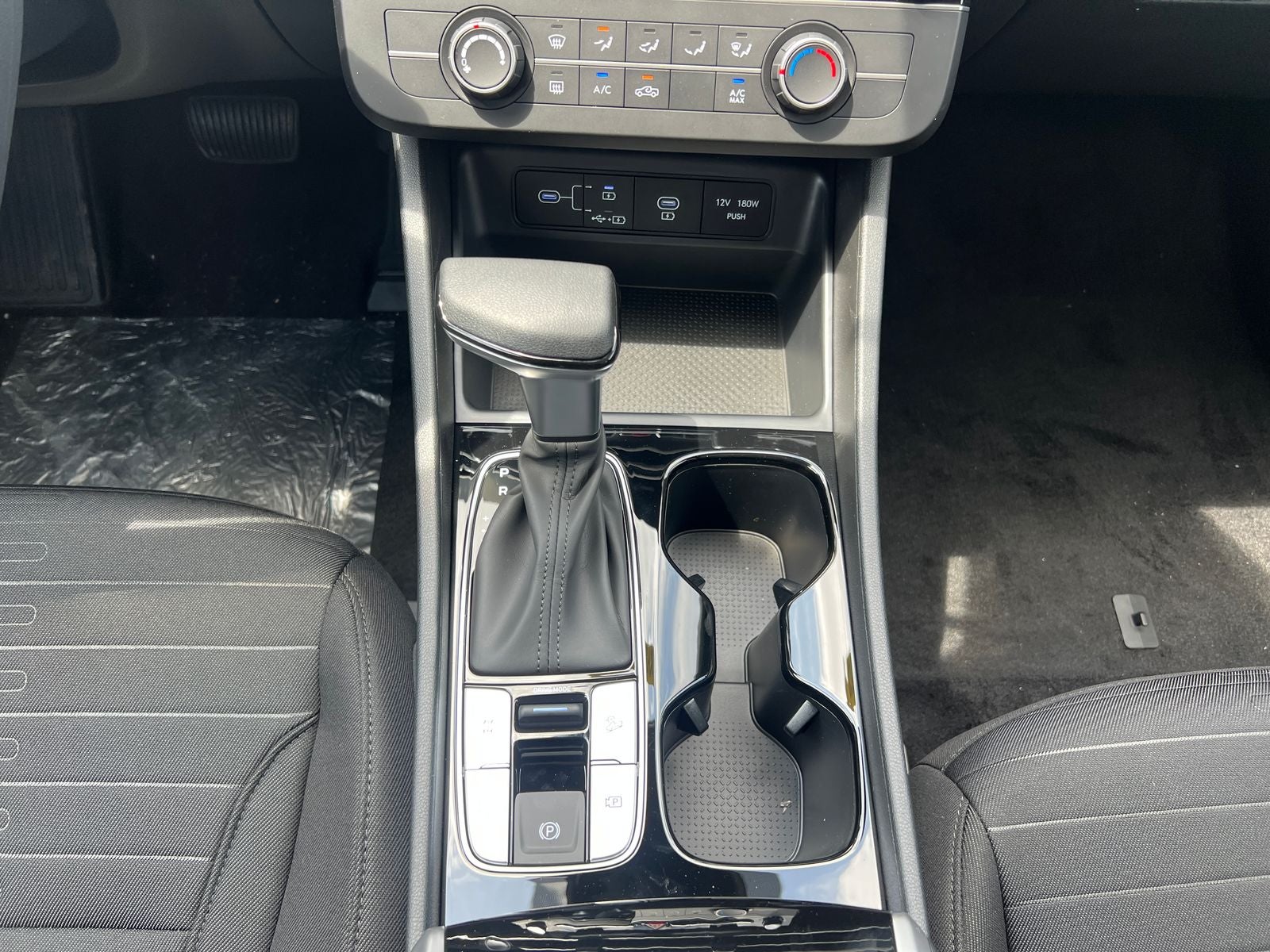 2026 Hyundai SANTA CRUZ SE AWD