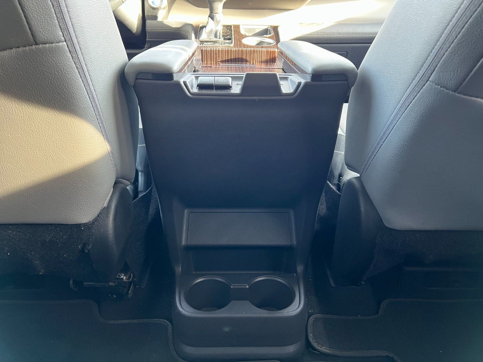 2022 Toyota Sienna XLE 8 Passenger