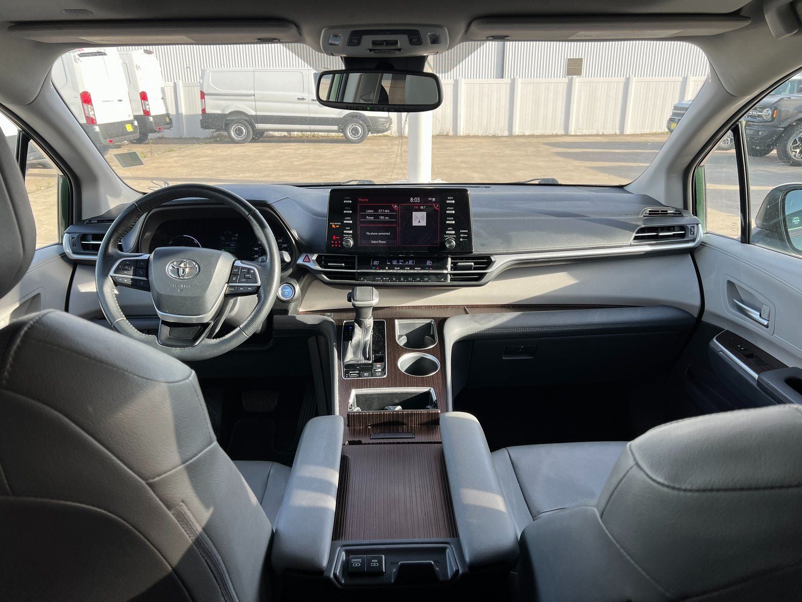 2022 Toyota Sienna XLE 8 Passenger