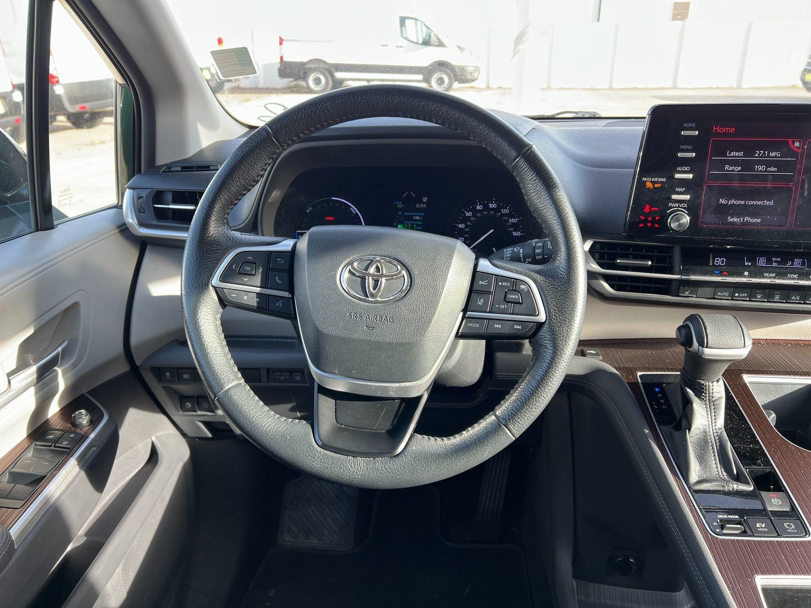 2022 Toyota Sienna XLE 8 Passenger
