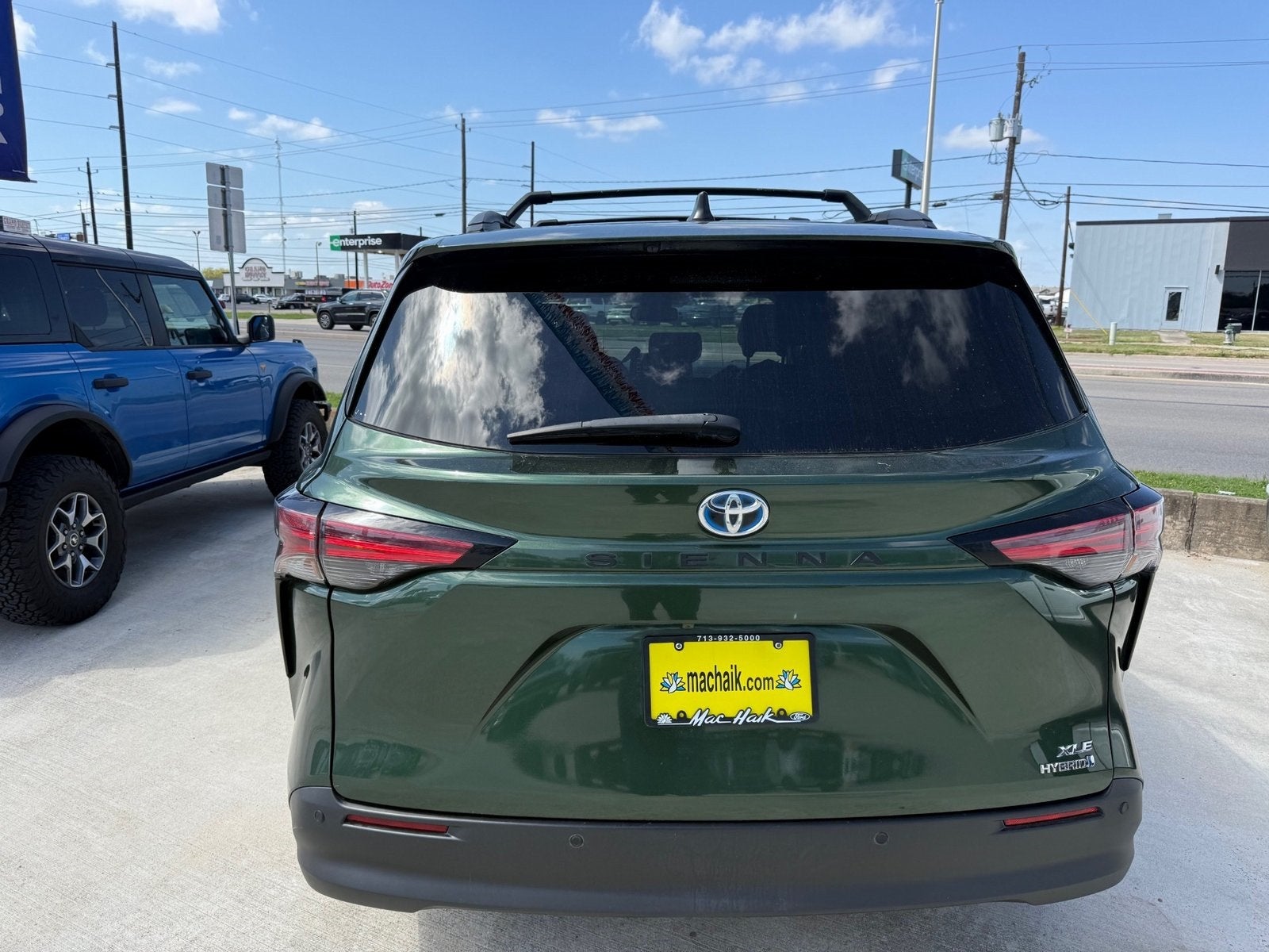 2022 Toyota Sienna XLE