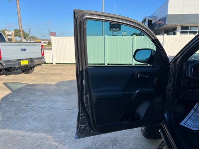 2021 Toyota Tacoma TRD Sport V6