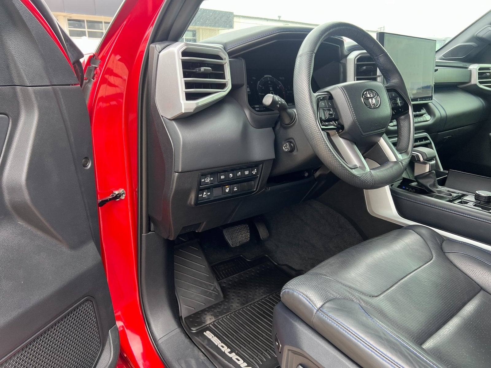 2023 Toyota Sequoia Platinum