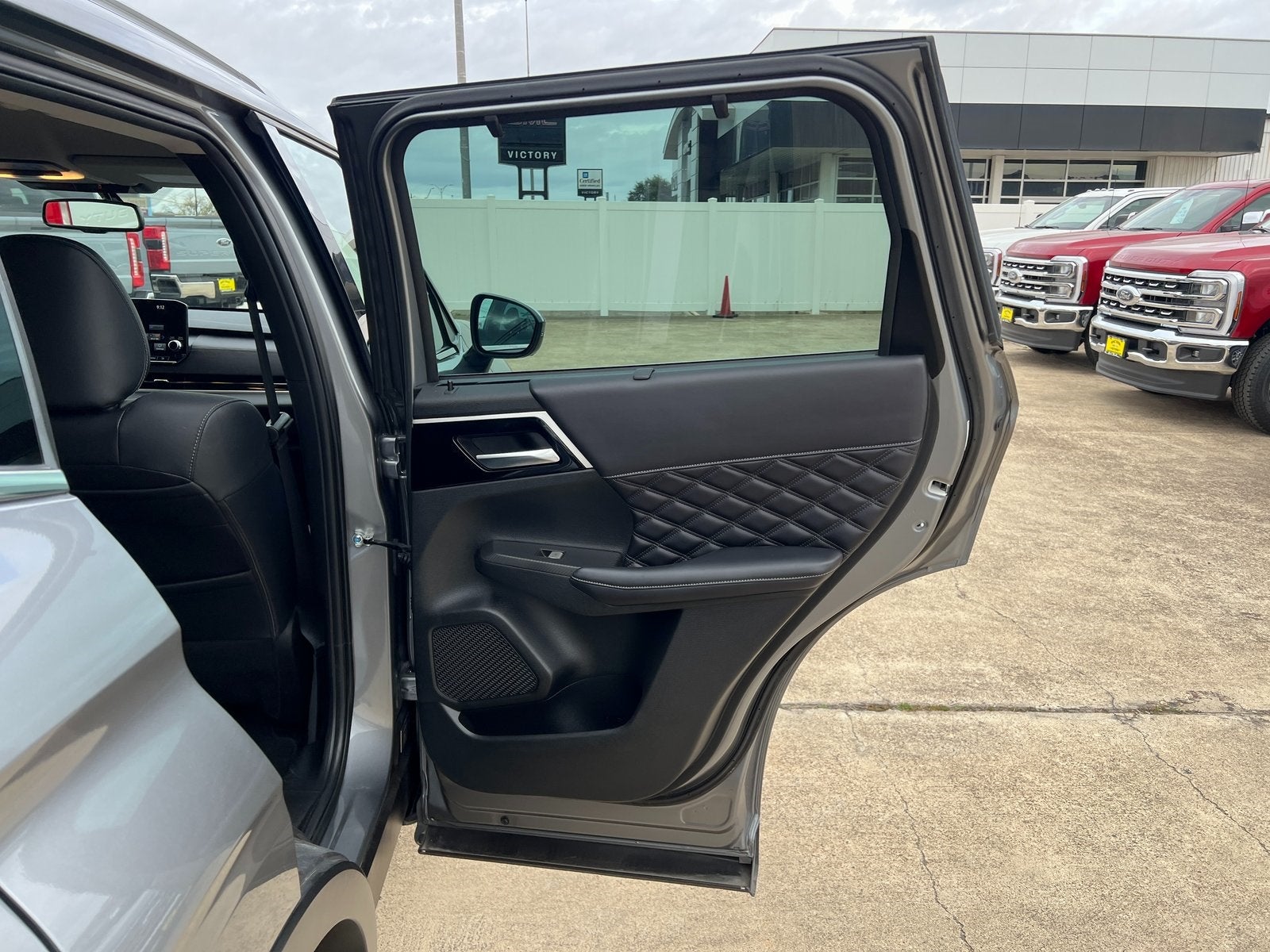 2023 Mitsubishi Outlander SEL