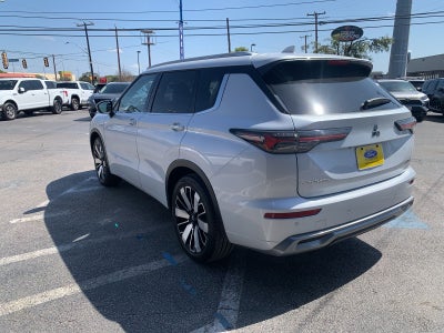 2025 Mitsubishi Outlander SEL