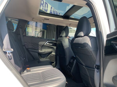 2025 Mitsubishi Outlander SEL