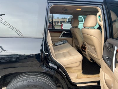 2014 Toyota Land Cruiser Base