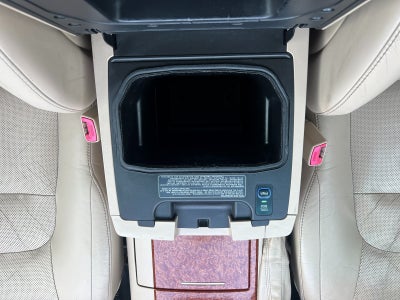2014 Toyota Land Cruiser Base