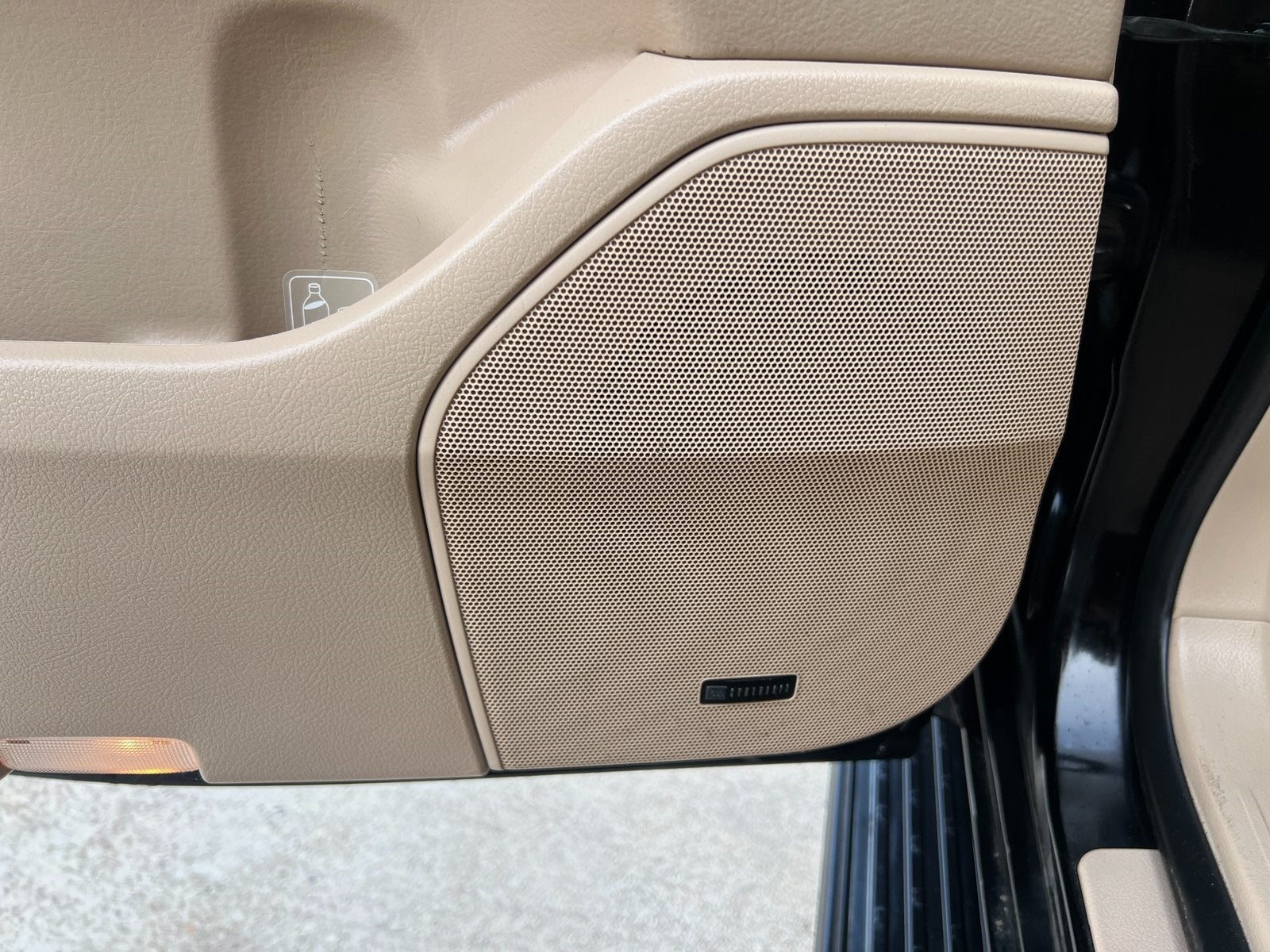 2014 Toyota Land Cruiser Base