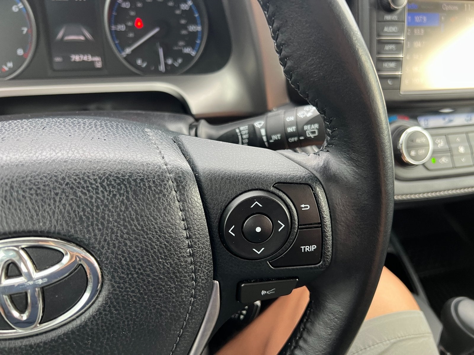 2018 Toyota RAV4 XLE