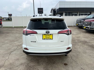 2018 Toyota RAV4 XLE