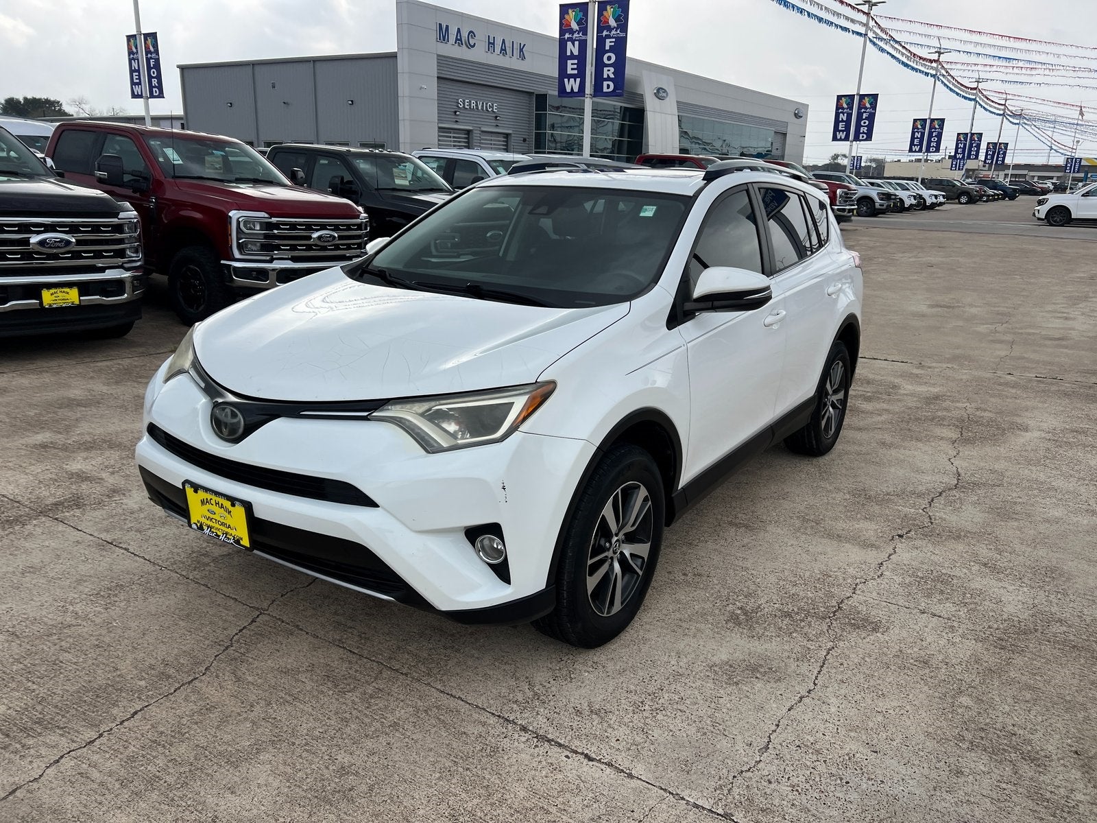 2018 Toyota RAV4 XLE