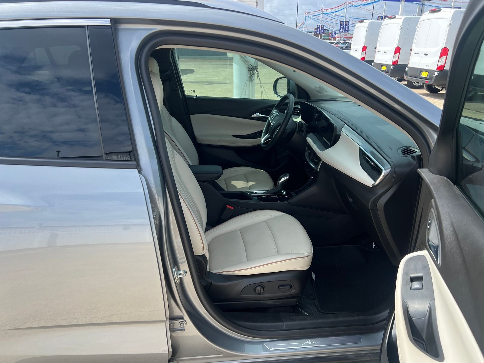 2024 Buick Encore GX Avenir