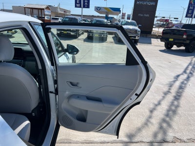 2026 Hyundai KONA SE FWD