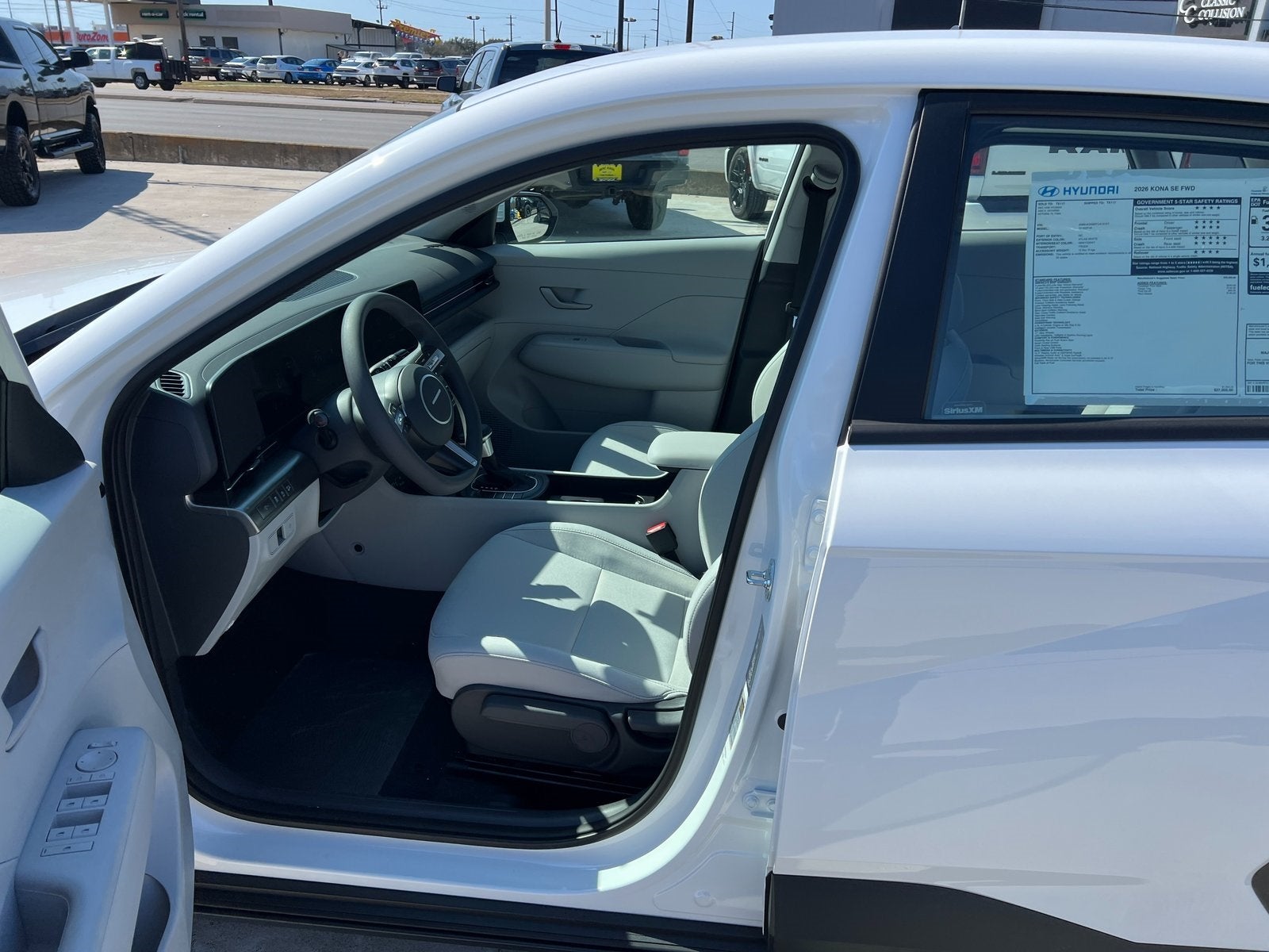 2026 Hyundai KONA SE FWD