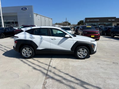 2026 Hyundai KONA SE FWD
