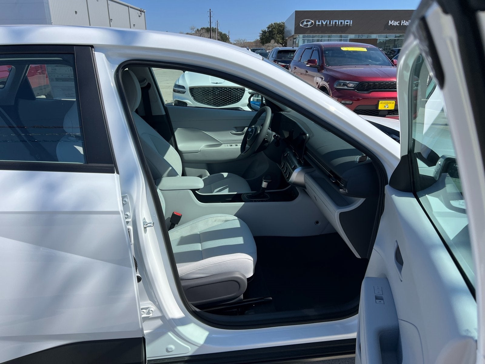 2026 Hyundai KONA SE FWD