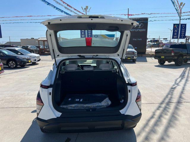 2026 Hyundai KONA SE FWD