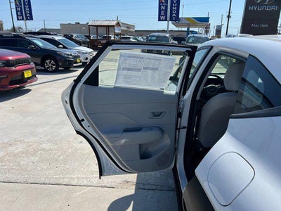 2026 Hyundai KONA SE FWD