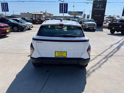 2026 Hyundai KONA SE FWD