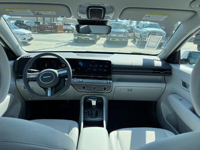 2026 Hyundai KONA SE FWD