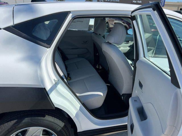 2026 Hyundai KONA SE FWD