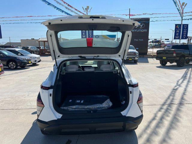 2026 Hyundai KONA SE FWD