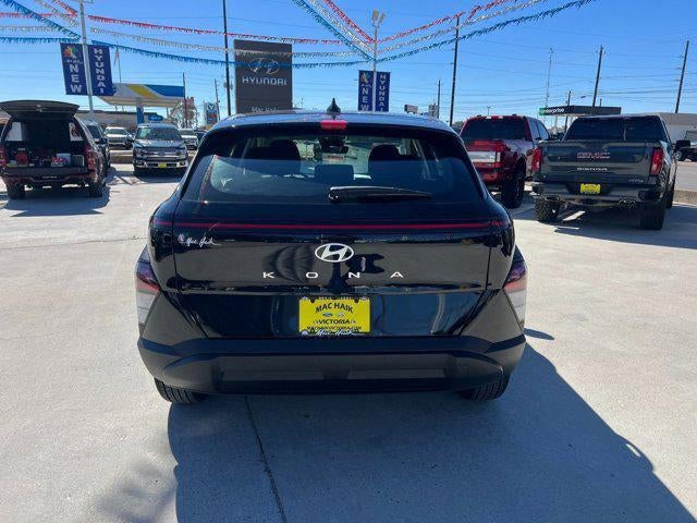 2026 Hyundai KONA SE FWD