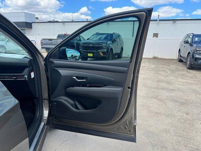 2025 Hyundai TUCSON HYBRID Limited