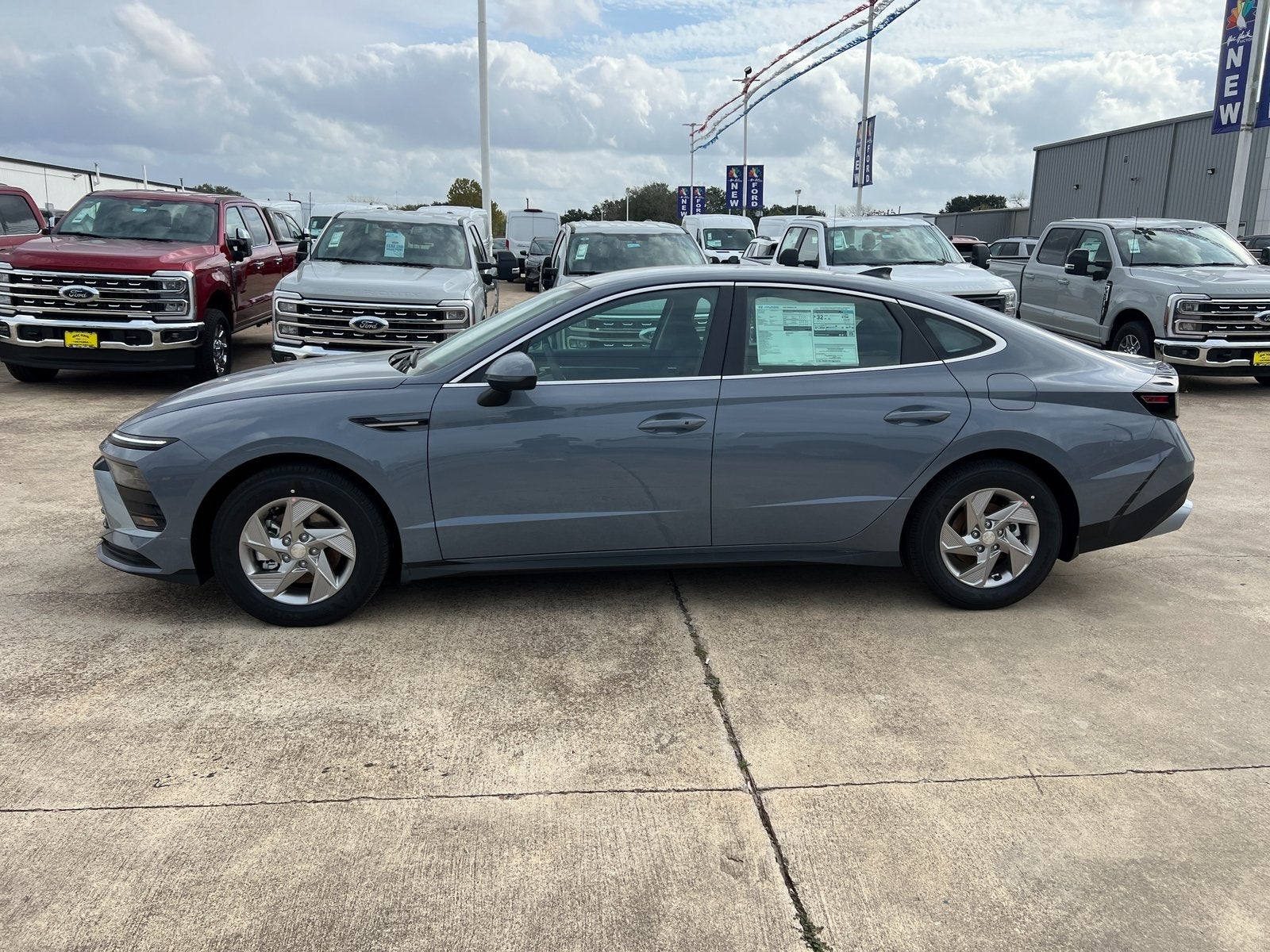 2026 Hyundai SONATA SE