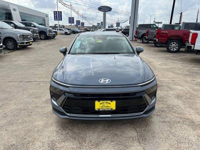 2026 Hyundai SONATA SE
