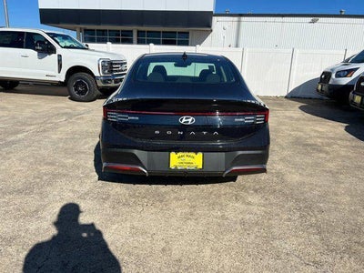 2026 Hyundai SONATA SE