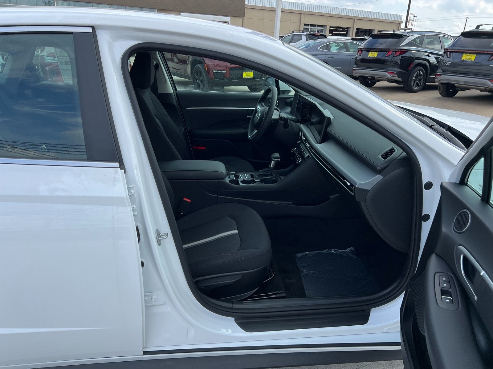 2026 Hyundai SONATA SE