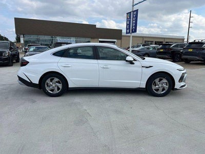 2026 Hyundai SONATA SE