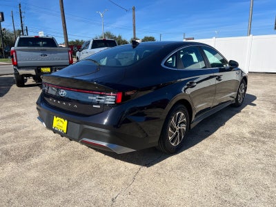 2026 Hyundai SONATA HYBRID Blue
